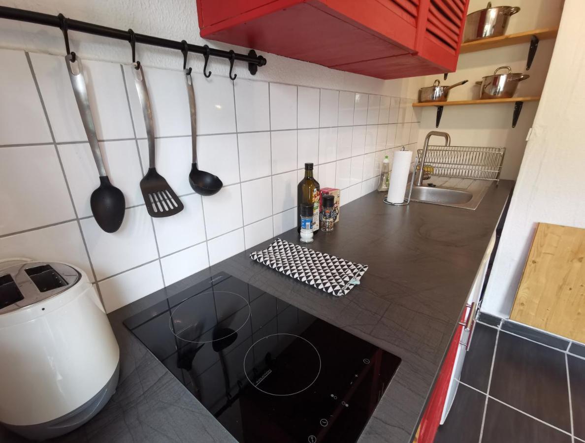 Modernes kleines Studio am Uni-Campus - Perfekt für Junge und Unternehmungslustige Dresden Exterior foto